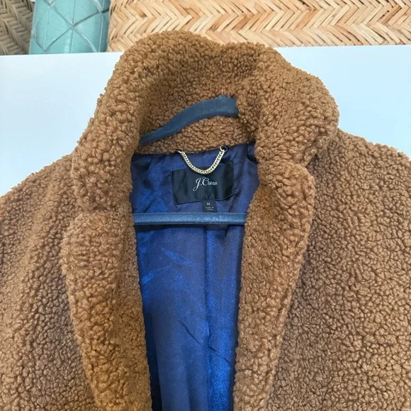 J.Crew Tan/ brown Sherpa Jacket with Navy Lining size medium - Picture 2 of 5